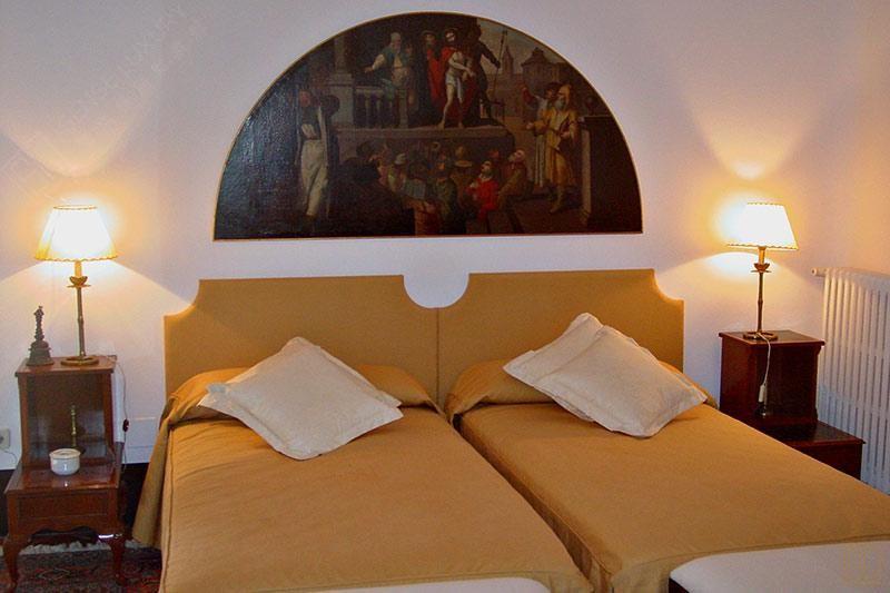 西班牙布拉瓦海岸圣森卡斯特别墅卧室壁画