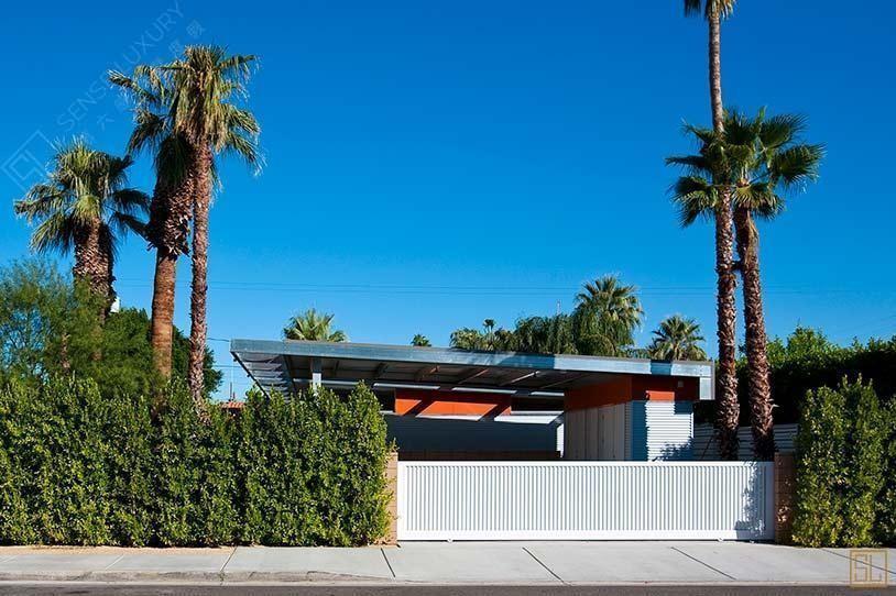 美国棕榈泉现代空间别墅房顶