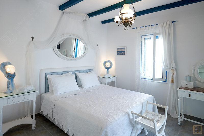 希腊帕罗斯岛奥尔西亚5号别墅卧室