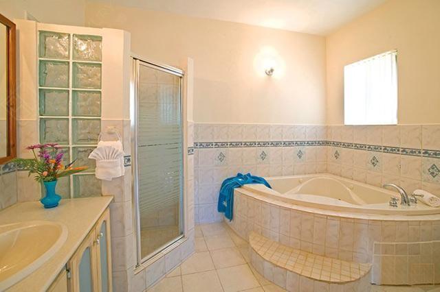 加勒比托托拉岛翡翠别墅浴室