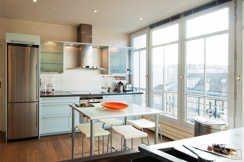 法国巴黎高玛雷公寓厨房