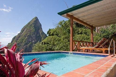加勒比圣露西亚岛香格里拉芙蓉别墅泳池