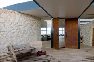 Southern Ocean Lodge - Photo 17