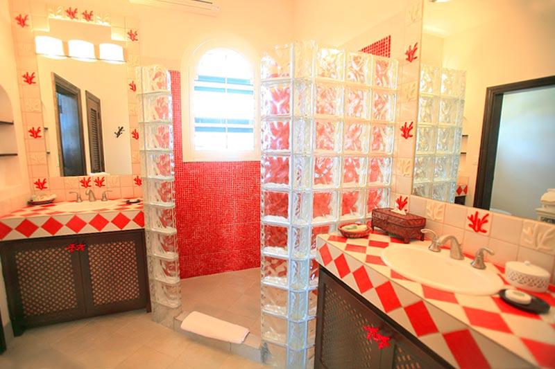 加勒比安圭拉阿马利亚别墅浴室