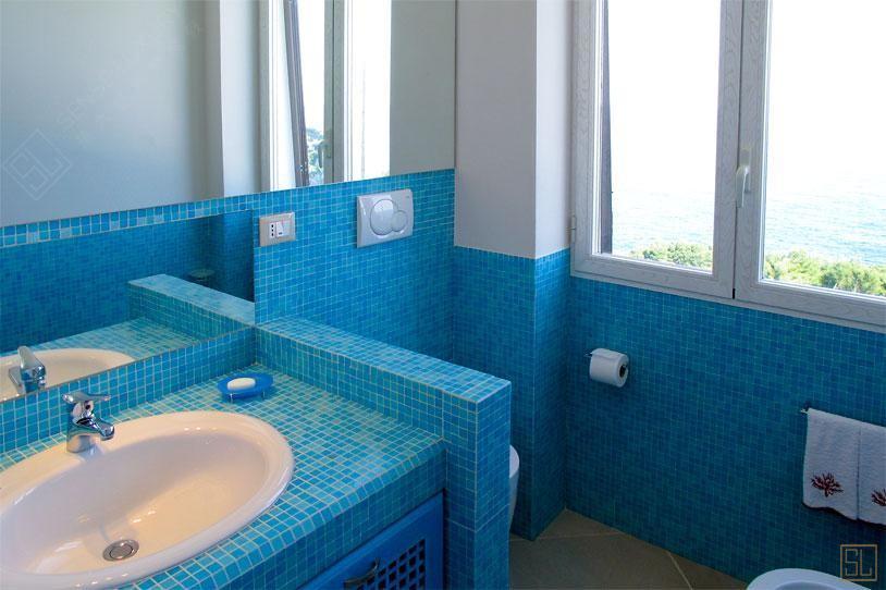 意大利普利亚大区菲诺别墅浴室