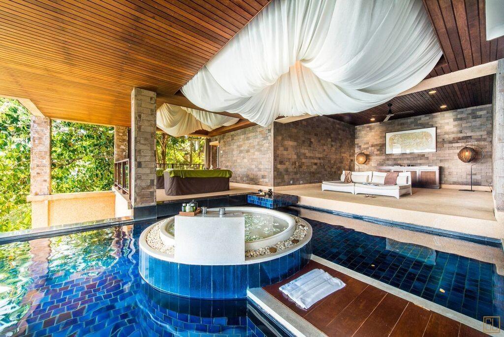 泰国普吉岛帕丽莎水疗泳池套房按摩浴缸
