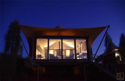 Longitude 131 - Photo 5