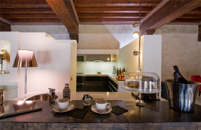 Penthouse Opera - Photo 9