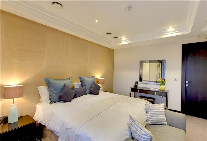 130 Queen's Gate Penthouse - Photo 17