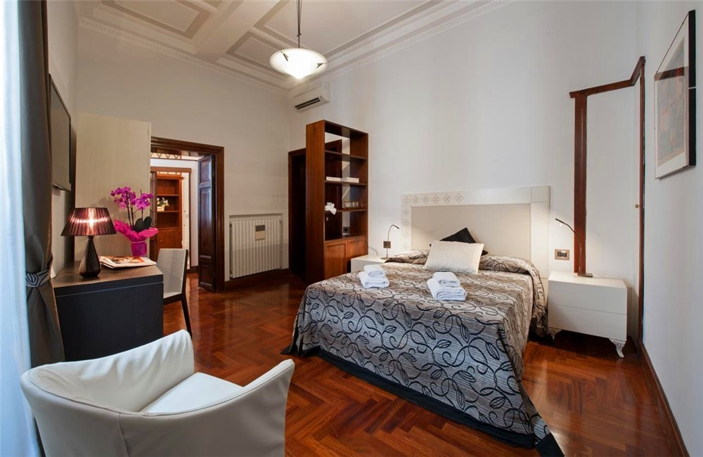 Livia Suite - Main Photo
