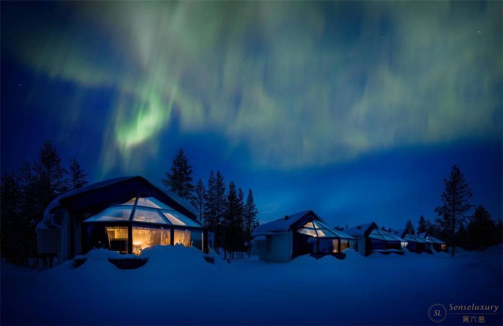 芬兰罗瓦涅米圣诞老人北极圈玻璃雪屋外景