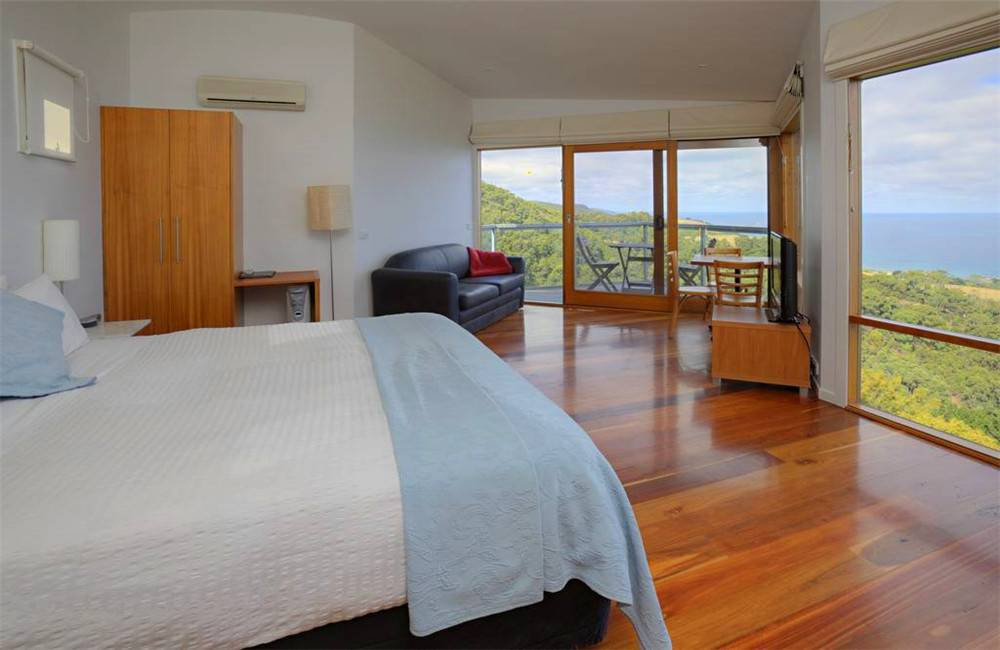 chrisebeaconvilla - Photo 5