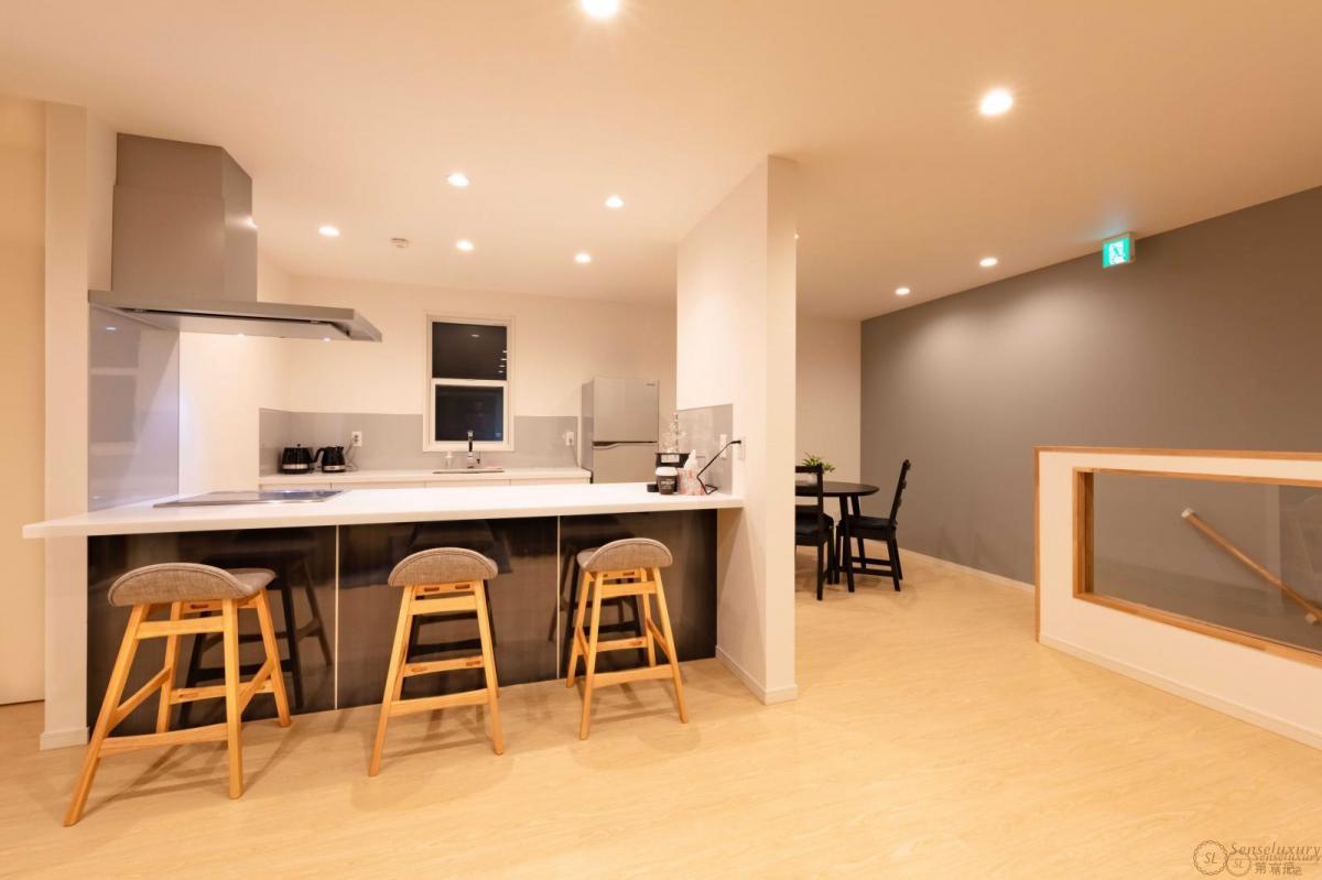 Firefly Apartments - Photo 5
