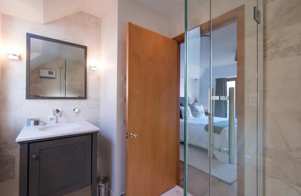 Panorama House - Photo 25