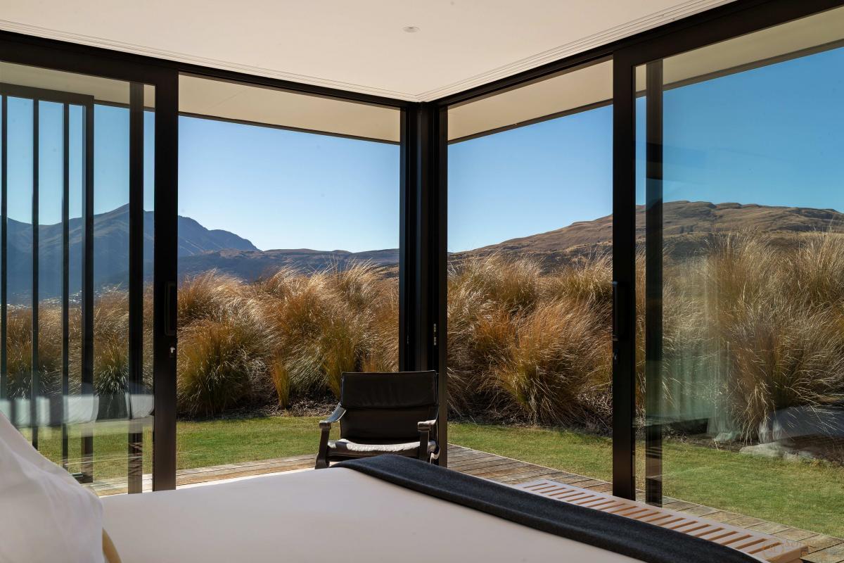 The Lake House - Photo 17