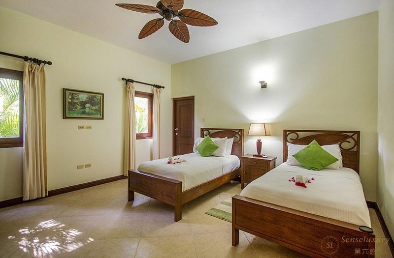 加勒比牙买加水畔悬崖别墅 标准卧室