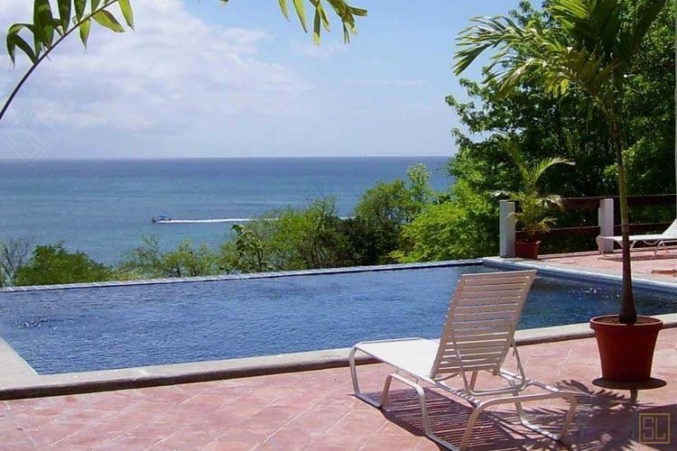 加勒比圣露西亚岛海蓝之谜别墅泳池