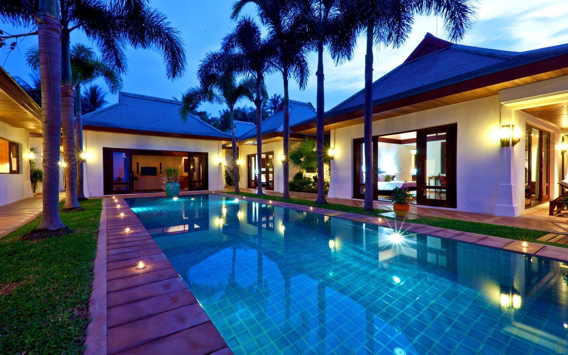 泰国芭提雅别墅出租4卧4卫双层海滨 | 泰国房产网