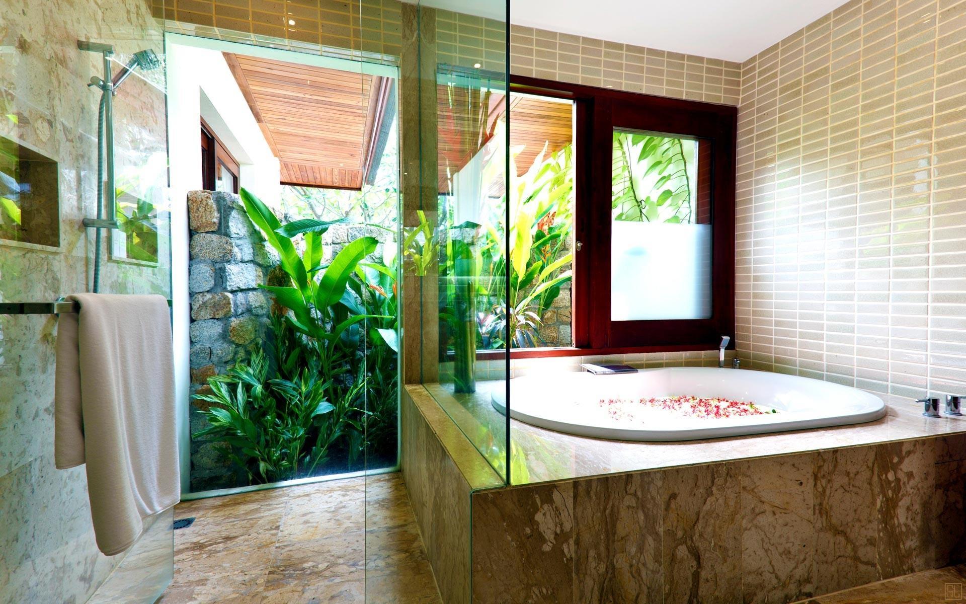 泰国苏梅岛密斯卡湾栀子花别墅浴室