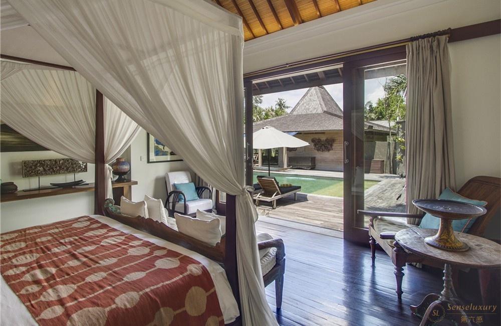 印尼巴厘岛汉萨别墅全景卧室