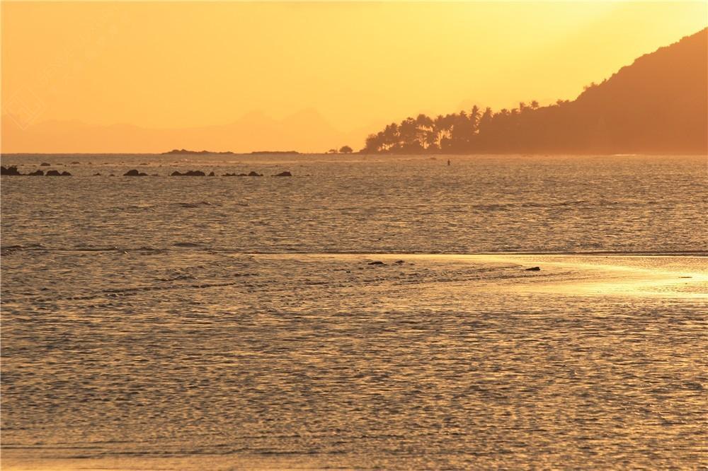 泰国苏梅岛拉拉贡别墅夕阳