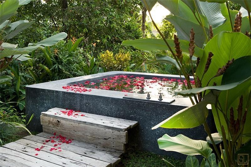 印尼巴厘岛乐维别墅浴池
