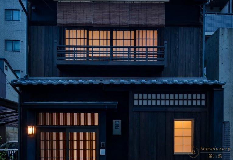 夏目町屋