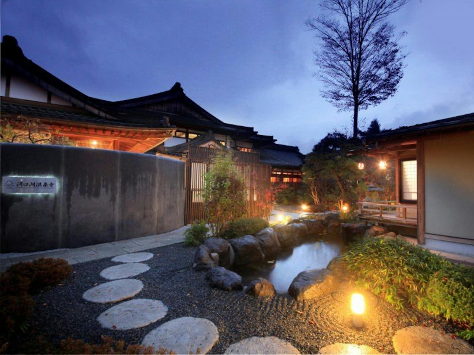 第六感Senseluxury 度假别墅-河口湖温泉寺 梦殿-screenshot-0