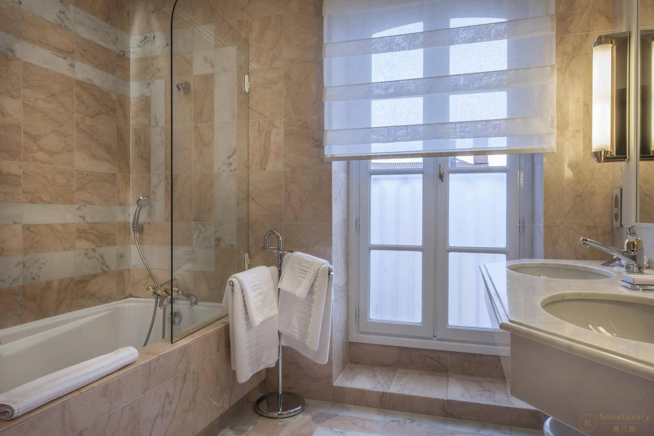 佛罗伦萨别墅酒店——浴室